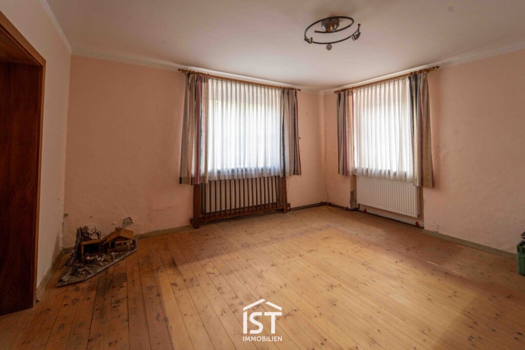 3 Wohnzimmer